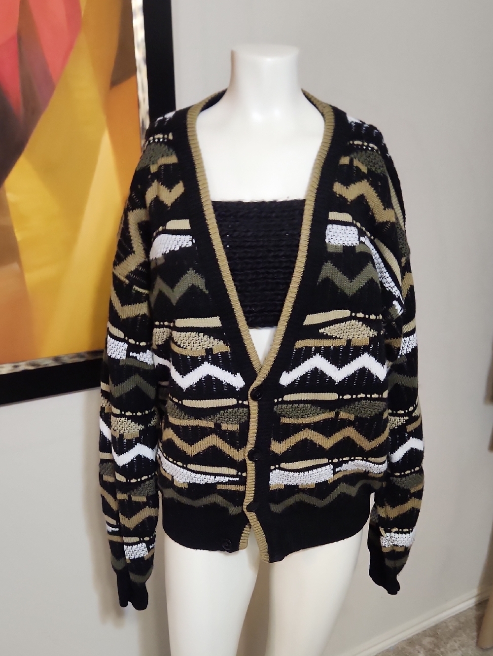 26 International Black, White & Olive Green Patterned Women's Cardigan Sweater